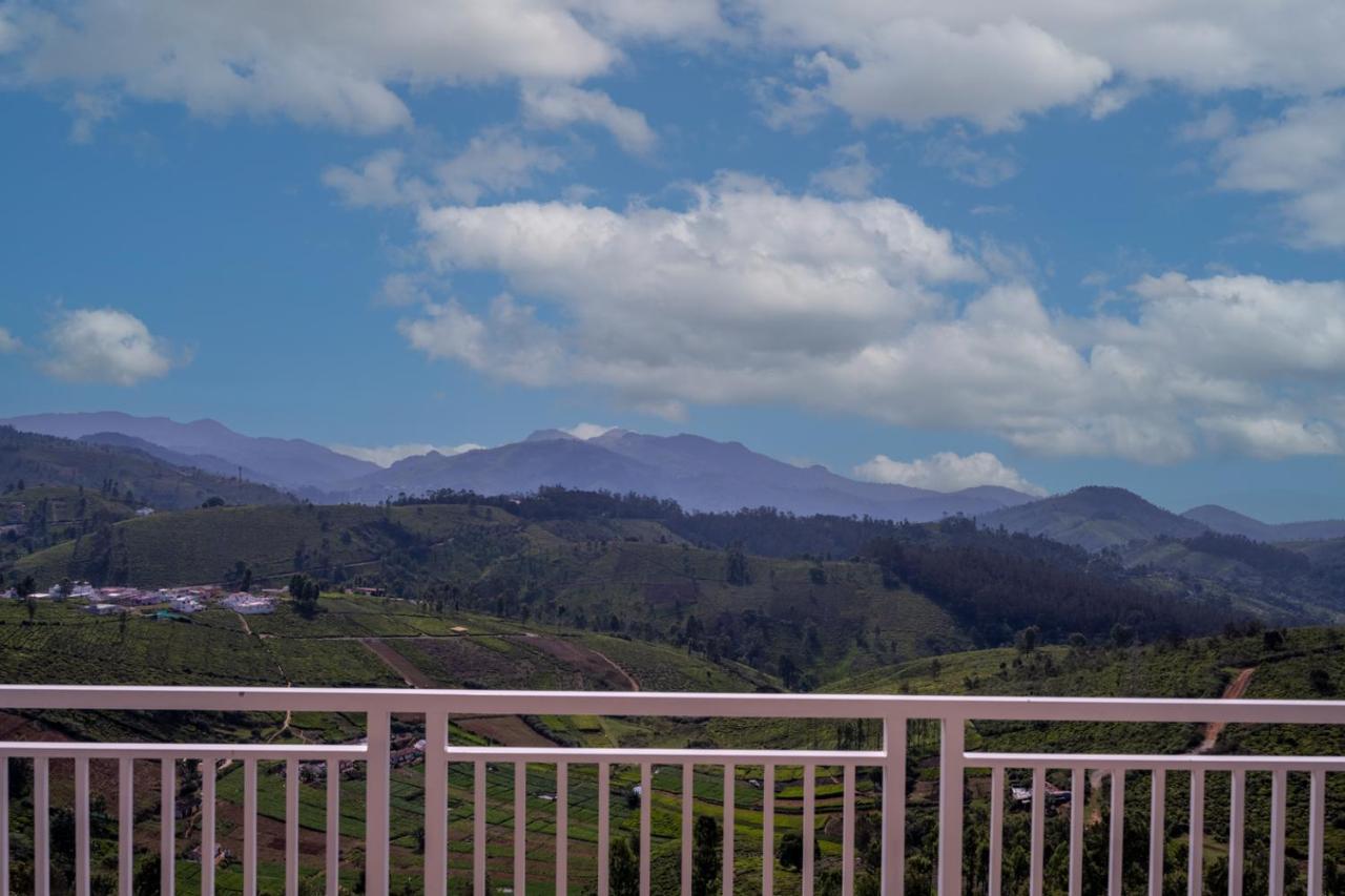 Petals Nilgiris Hotel Ooty Exterior photo